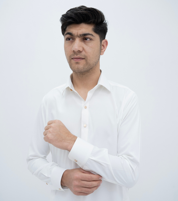 Classic Spread Collar Off-White