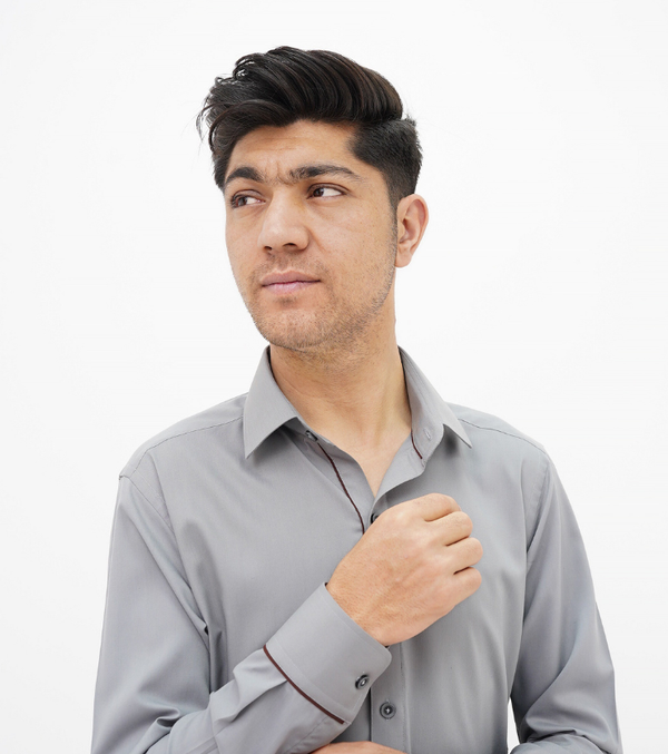 Classic Spread Collar Mid Grey