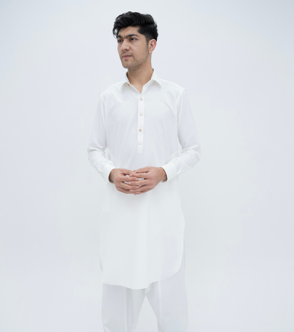 Classic Spread Collar Off-White