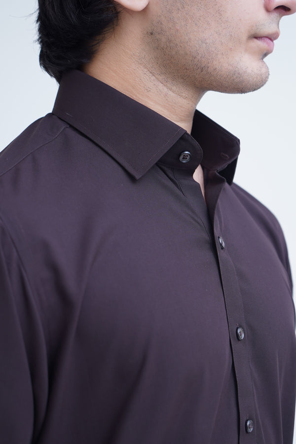 Classic Spread Collar Chocolate Brown