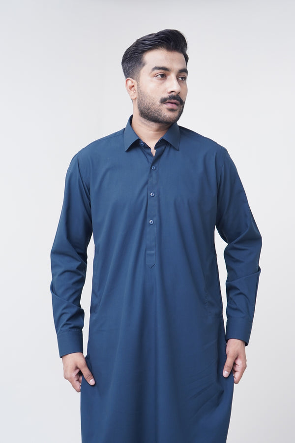 Classic Spread Collar Teal Blue