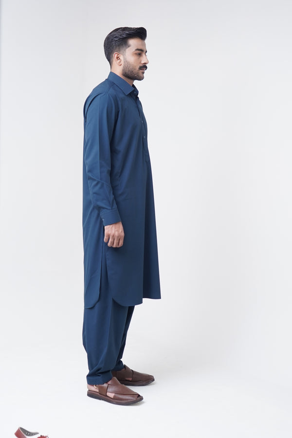 Classic Spread Collar Teal Blue