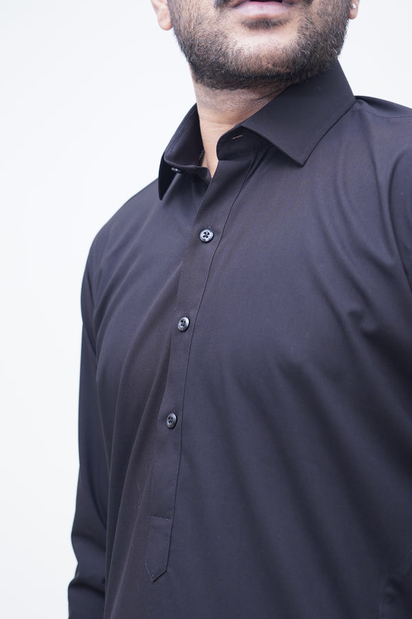 Classic Spread Collar Jet Black